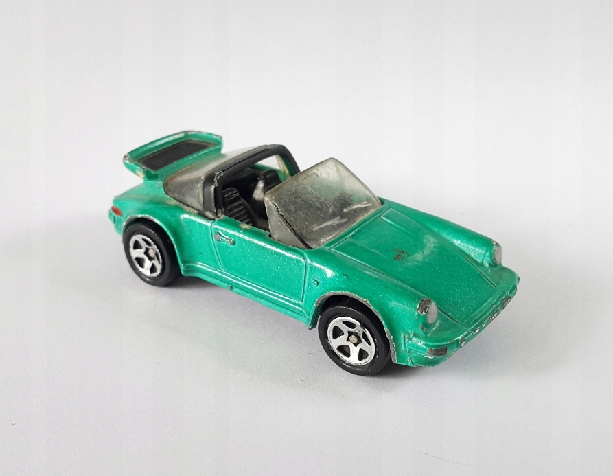 hot wheels porsche 911 sc targa