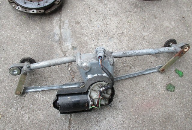 RENAULT CLIO 2 MECHANIZM SILNICZEK WYCIERACZEK