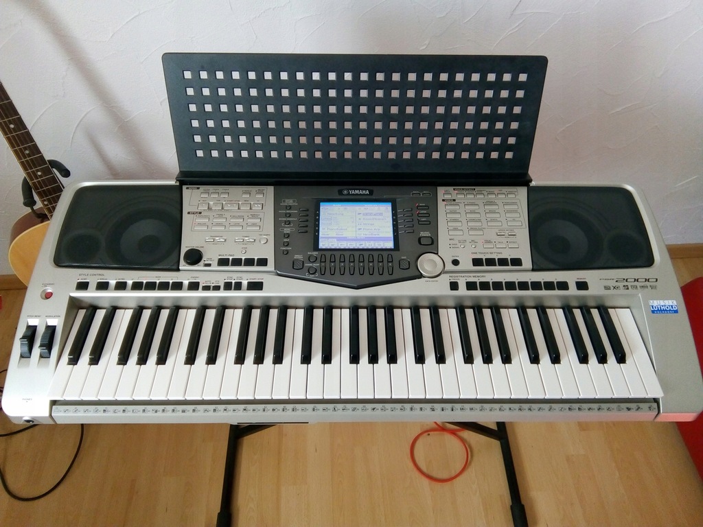 YAMAHA - KEYBOARD - YAMAHA PSR 2000
