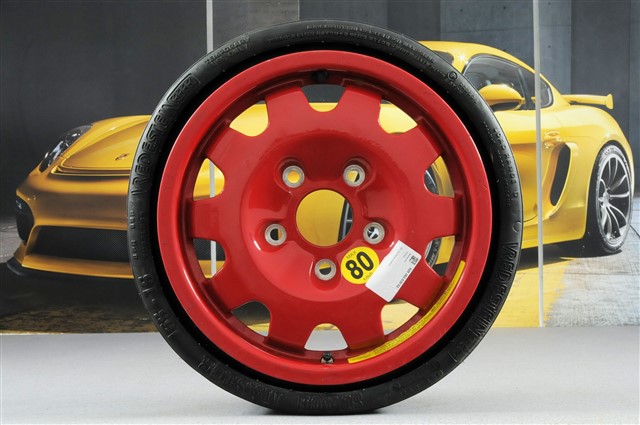Porsche 964 Koło zapasowe z oponą