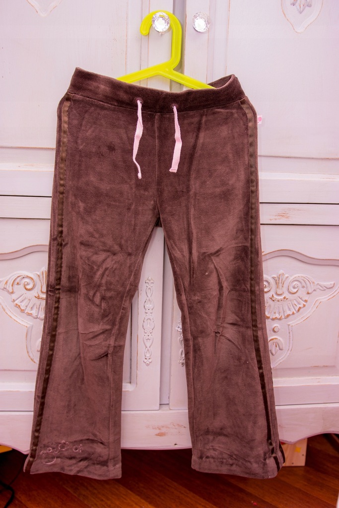 Spodnie dresy Cool Club 128 cm welur