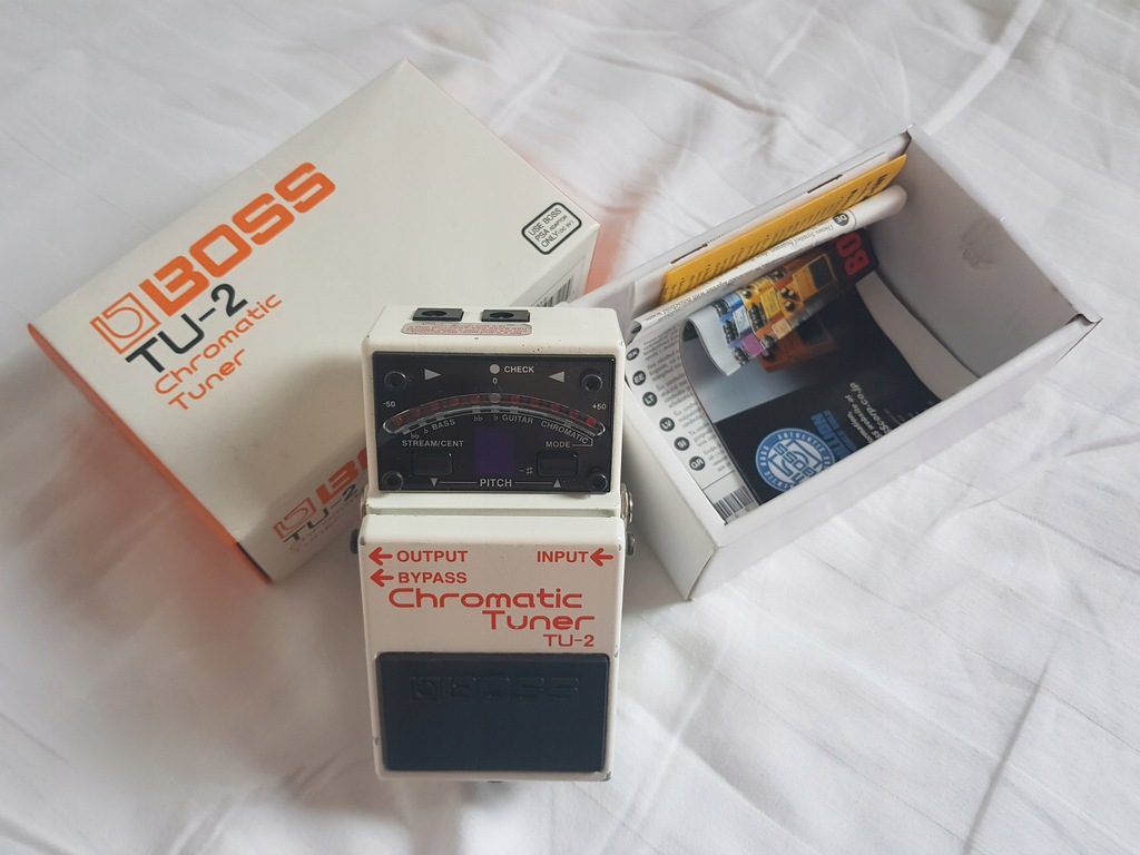 Tuner Gitarowy BOSS TU - 2