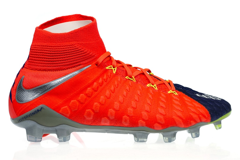 NIKE HYPERVENOM PHANTOM III DF FG LEWANDOWSKI