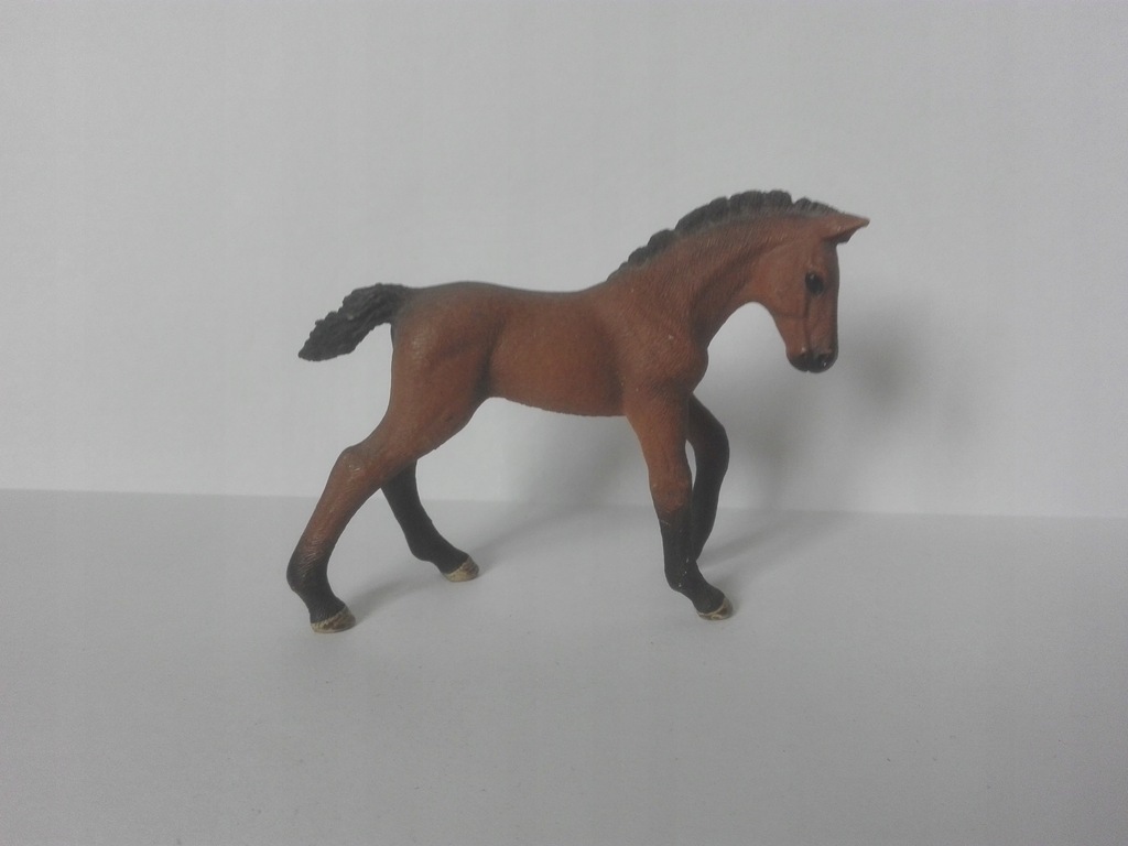 Schleich źrebak TRAKEŃSKI