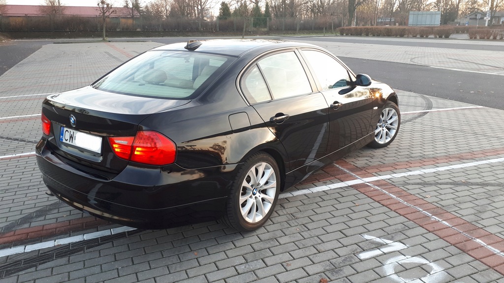 BMW E90 320D Jasna Skóra Xenon LCI Full Opcja Priv