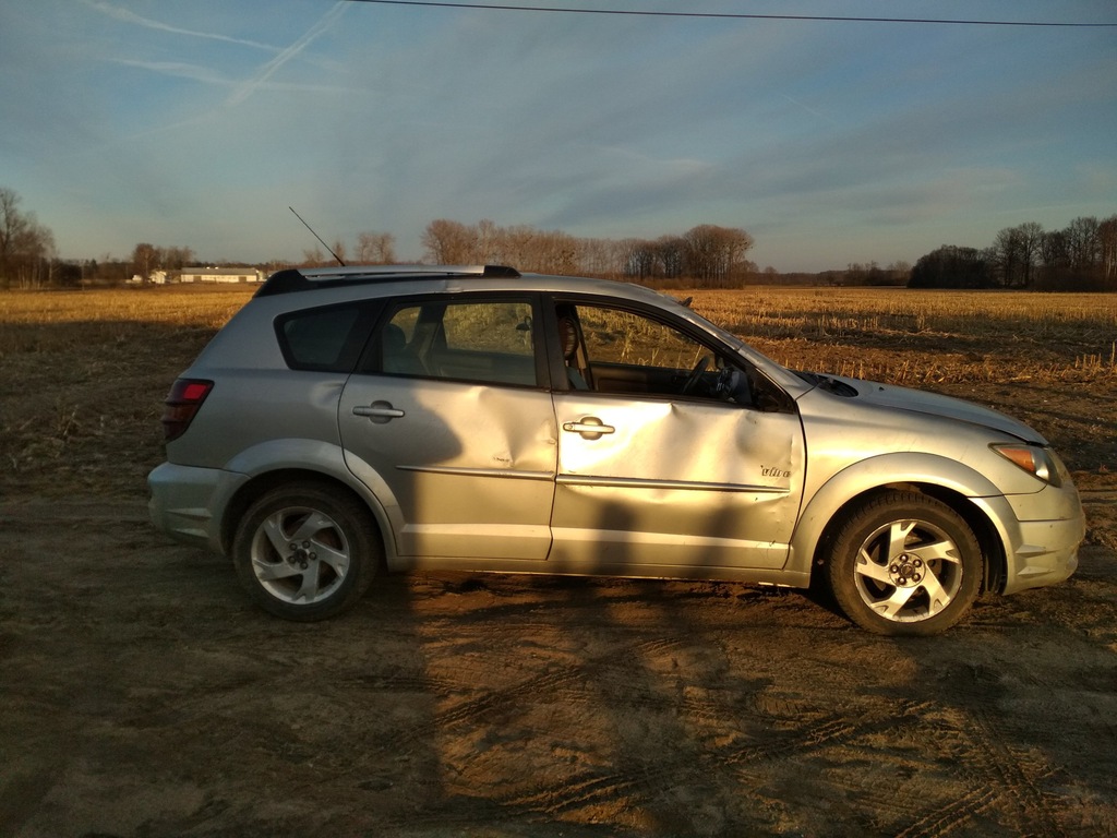 Pontiac Vibe - cały lub na części