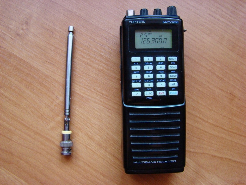 Yupiteru MVT-7100 Skaner nasłuchowy 100kHz-1650MHz