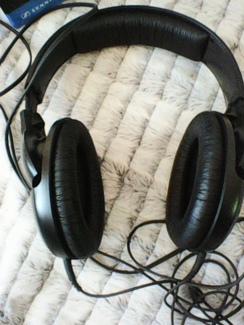 Słuchawki Sennheiser HD201