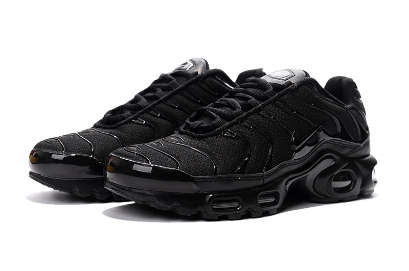 nike tn rasta