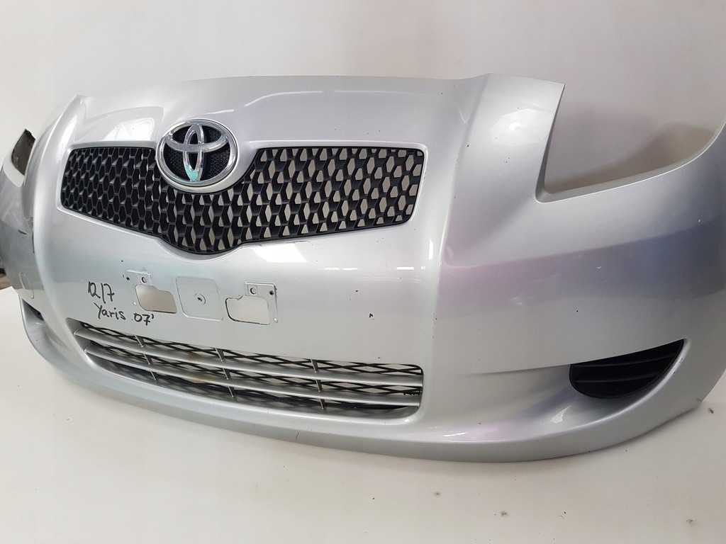 Toyota Yaris Ii Przedni Zderzak Kompletny