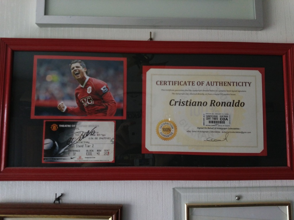 Oryginalny autograf i certyfikat Cristiano Ronaldo