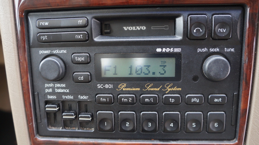 RADIO VOLVO SC801 960 S90 V90 850 C70 V70 2DIN