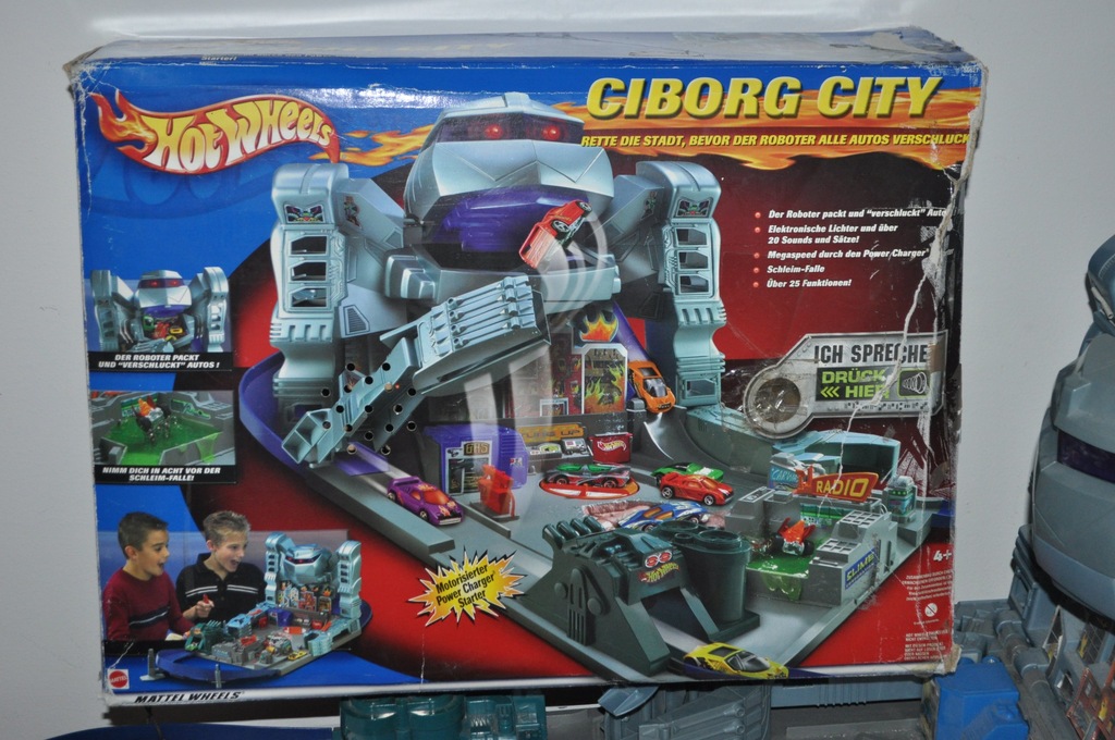 hot wheels cyborg city