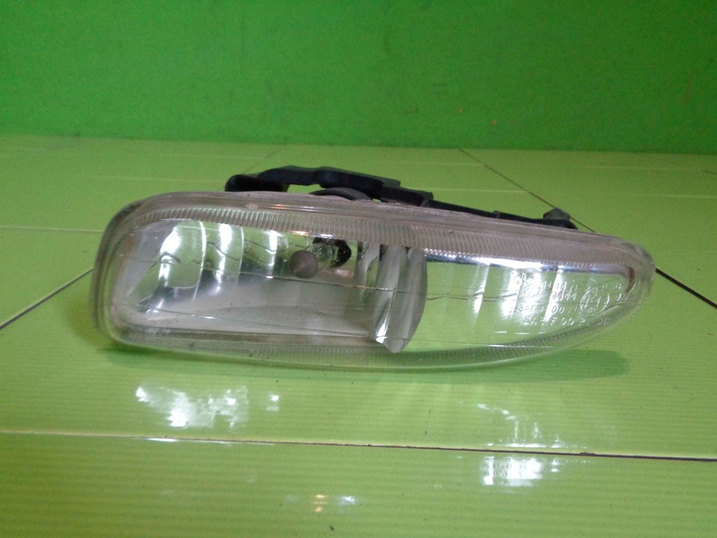 CHRYSLER NEON II 02 halogen lewy