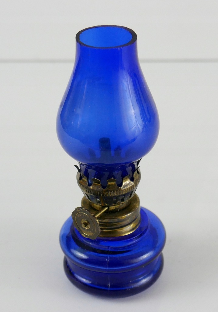 mini lampka naftowa