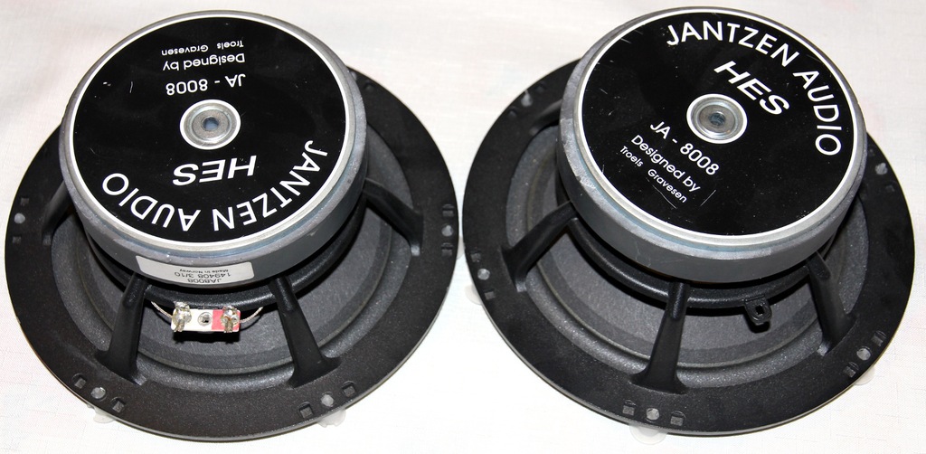 Para Jantzen Audio HES JA-8008 (Troels Gravesen)