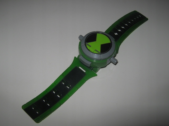 BEN 10 ZEGAREK OMNITRIX NA REKE OTWIERANY