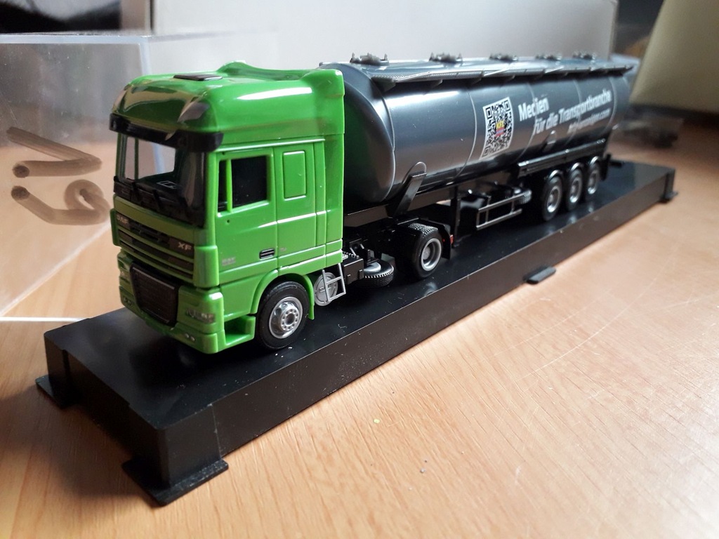 AWM DAF XF CYSTERNA CIĘŻARÓWKA 1:87 19