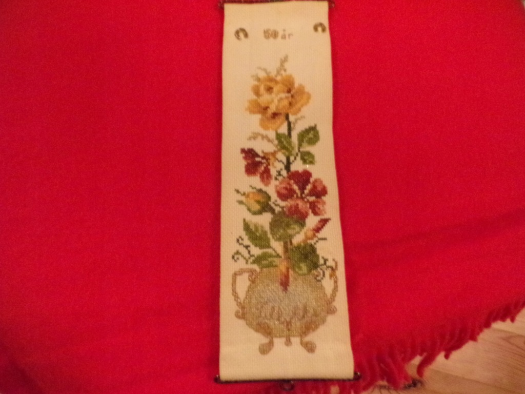 HAFTOWANA SZARFA OKOLICZNOSCIOWA