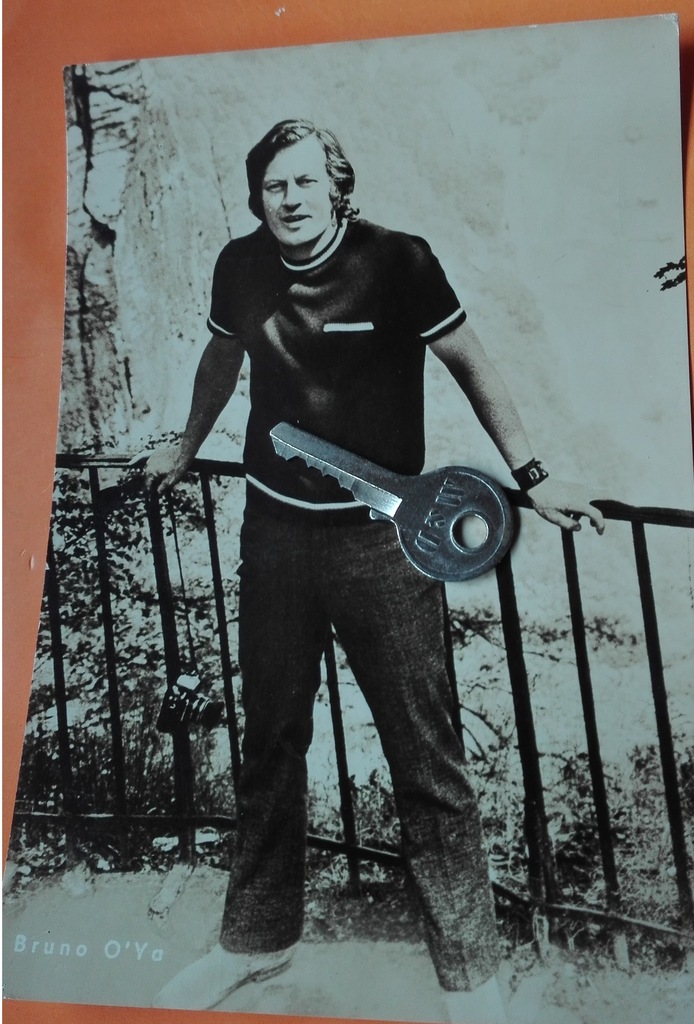1822) Bruno O,Ya