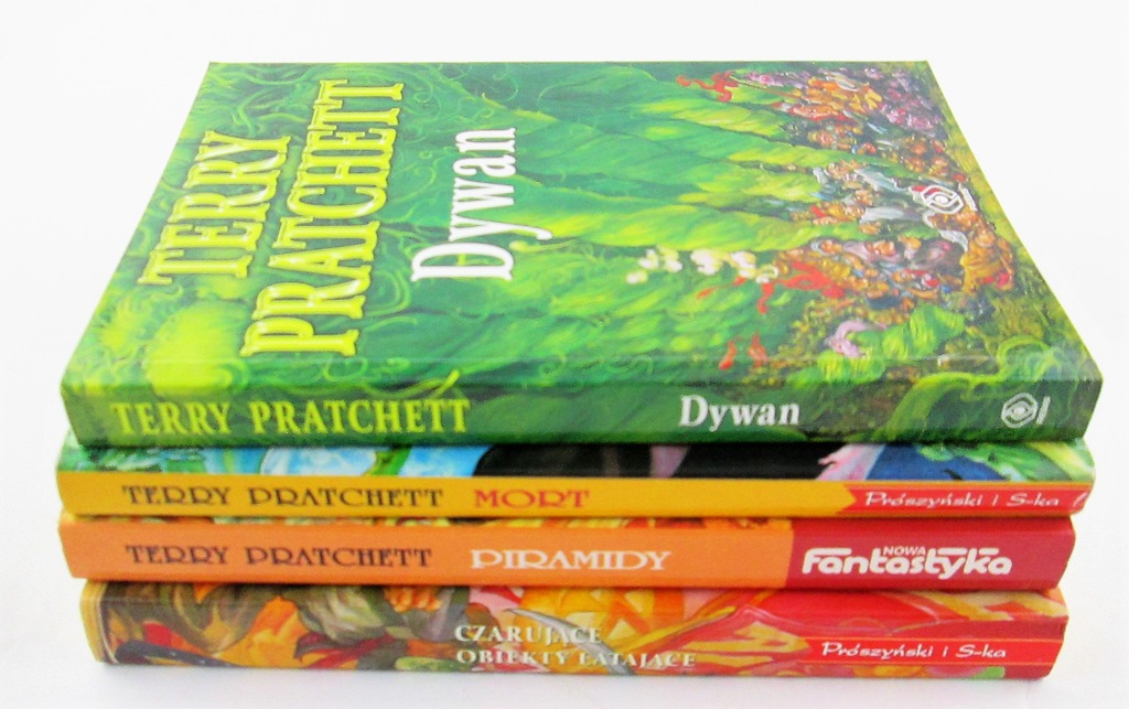 TERRY PRATCHETT DYWAN MORT PIRAMIDY CZARUJĄCE X4