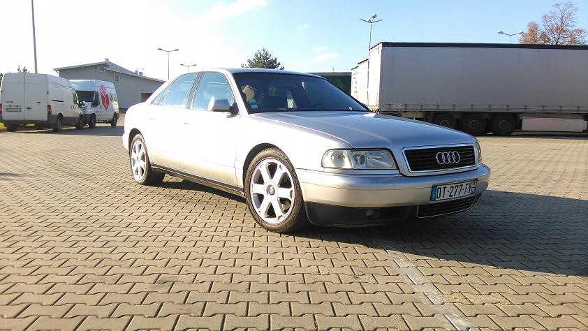 Audi A8 4.2 v8 Zadbana