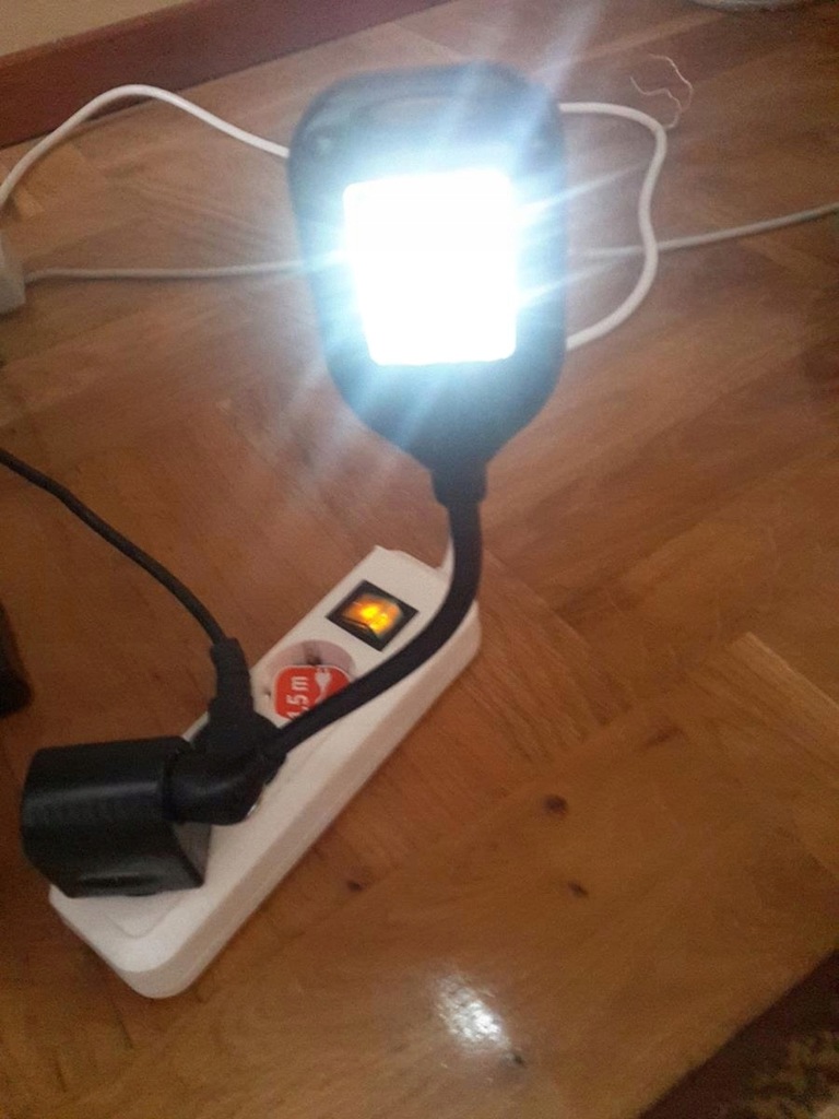 in PRO i8505 lampka latarka samochodowa LED 12V