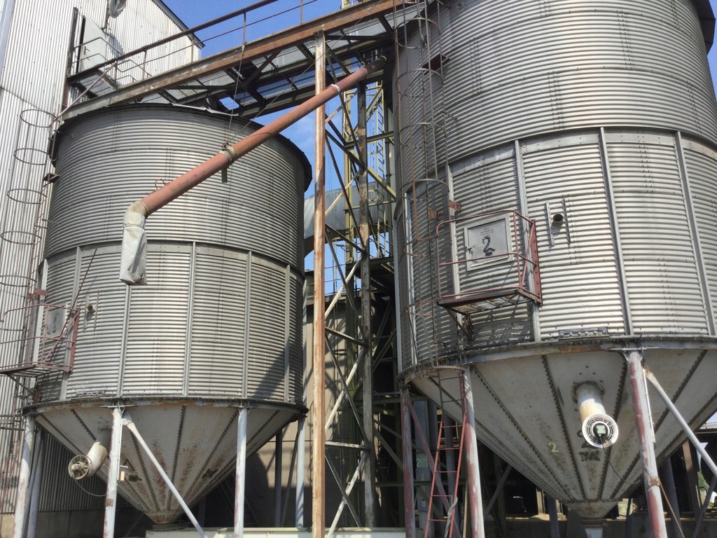 Silosy zbożowe Petkus 150 ton Nowy Typ