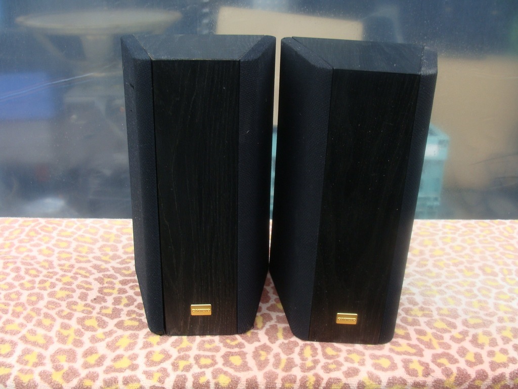 Kolumny ONKYO MODEL. SKR 305