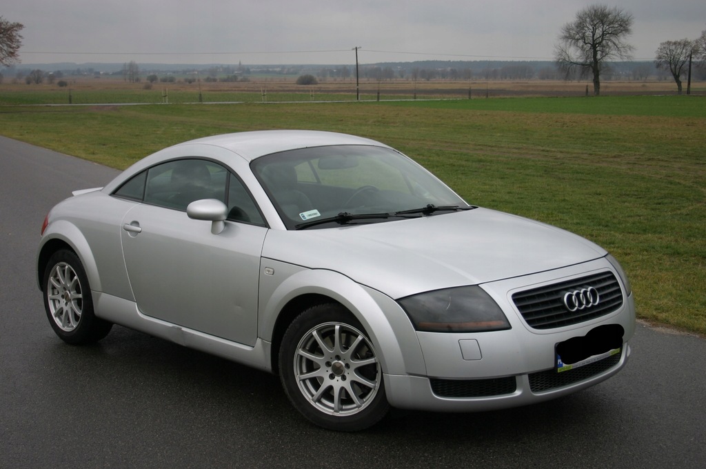Audi TT 8N, 2000 rok, 180 KM, dwa komplety kół.
