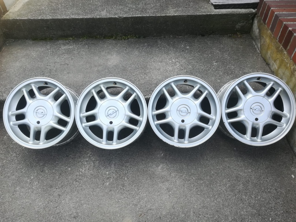 Felgi aluminiowe 15" OPEL oryginalne INTRA GM