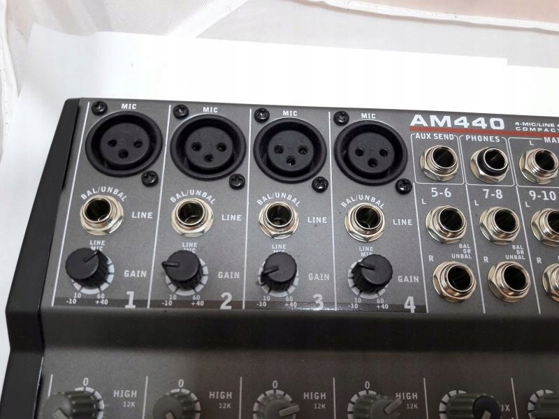 AM 440D