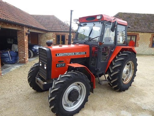 Ciągnik Ursus LIGHTFORCE 4514