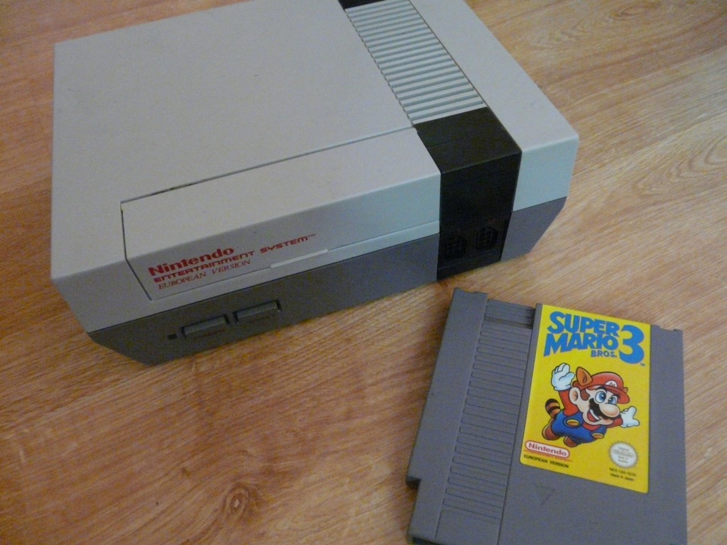 NINTENDO NES PAL 001 KONSOLA + GRA  SUPER MARIO 3