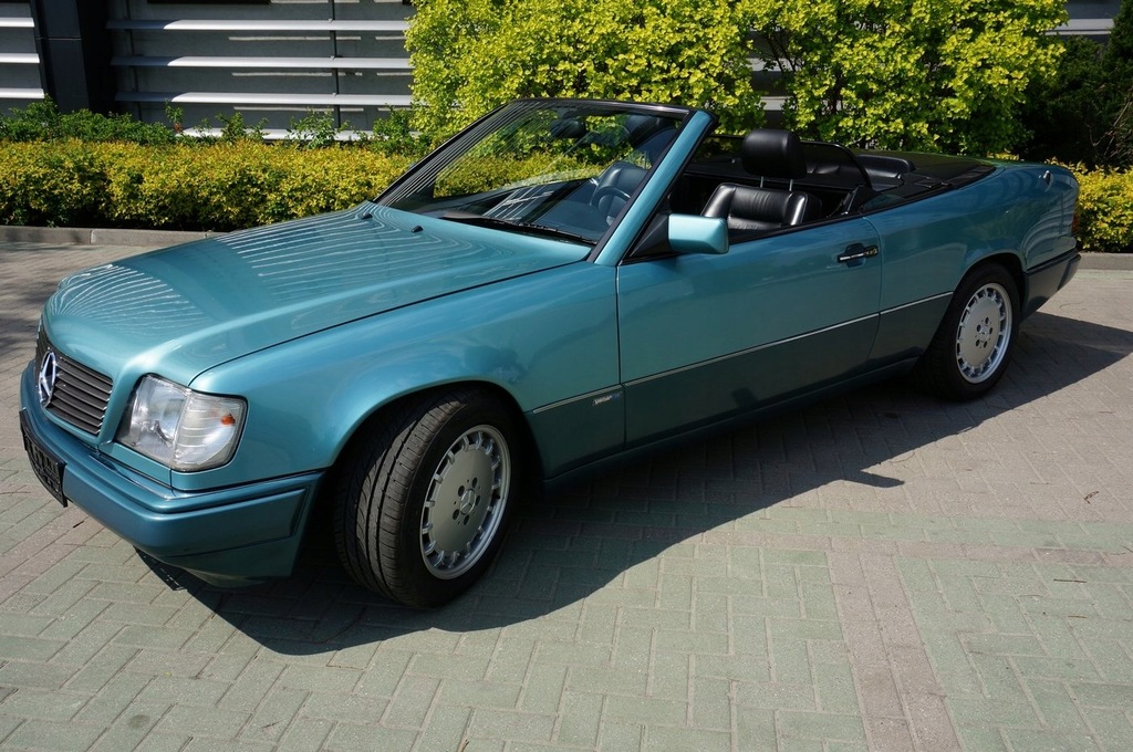 Mercedes 300 CE-24 A124 Cabrio (W124 cabrio)