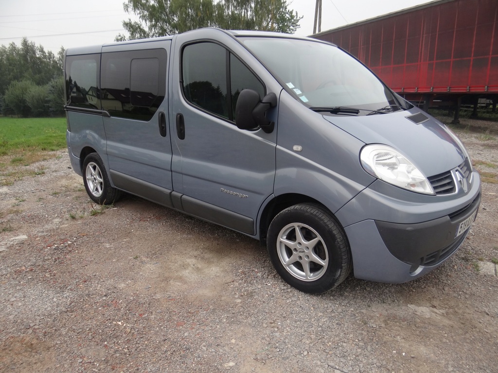 Renault Trafic, 9osobowy, 2.0dci, 7605158330