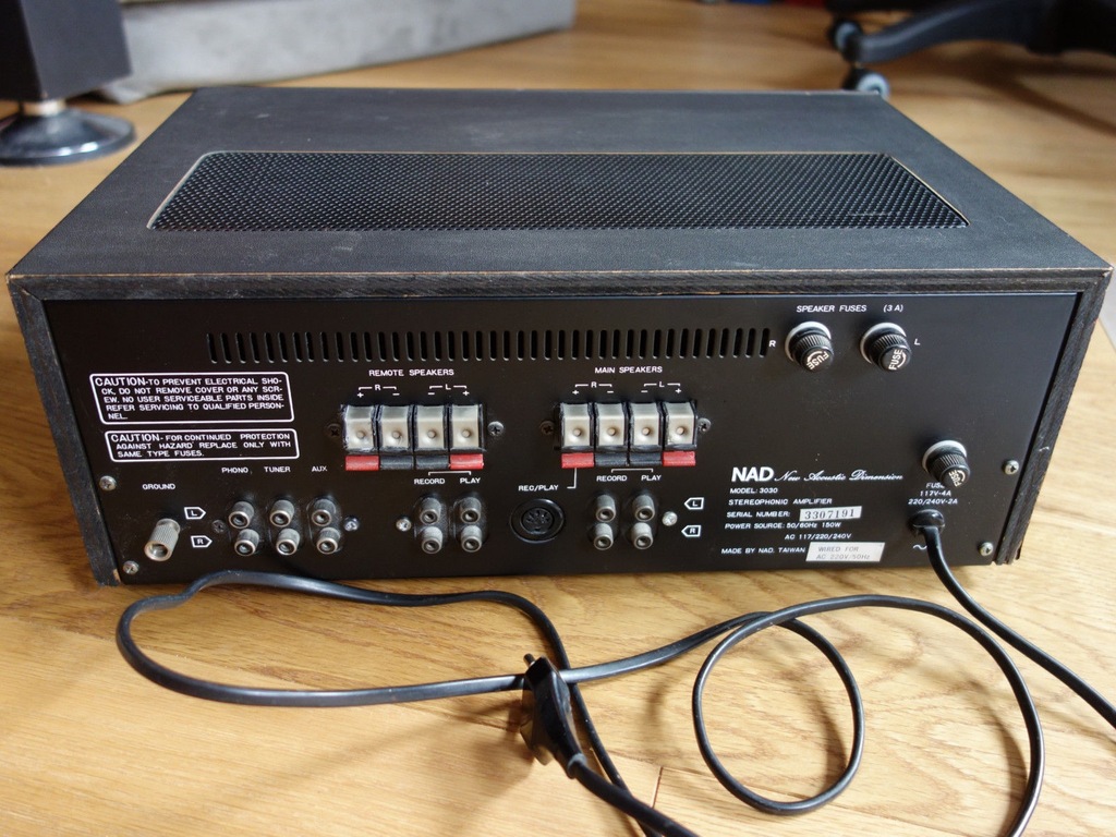 NAD 3030 wzmacniacz klasyk VINTAGE 7377863943 oficjalne archiwum