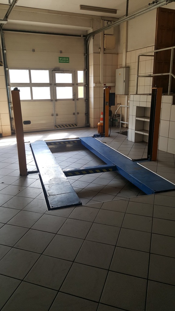 PODNOŚNIK CZTEROKOLUMNOWY CAR-LIFT SDD-2,5S