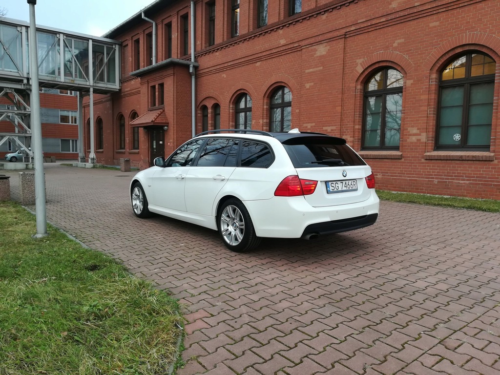 BMW e91 kombi e90 MPAKIET 2.0D Navi skóra lift
