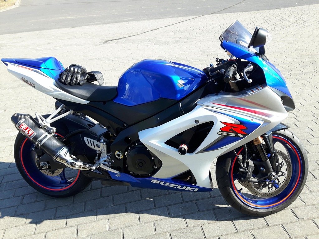 SUZUKI GSXR 1000 K8 Polski Salon !!!