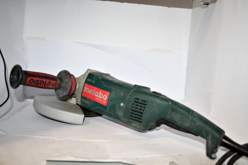 SZLIFIERKA KĄTOWA METABO WX 21-230