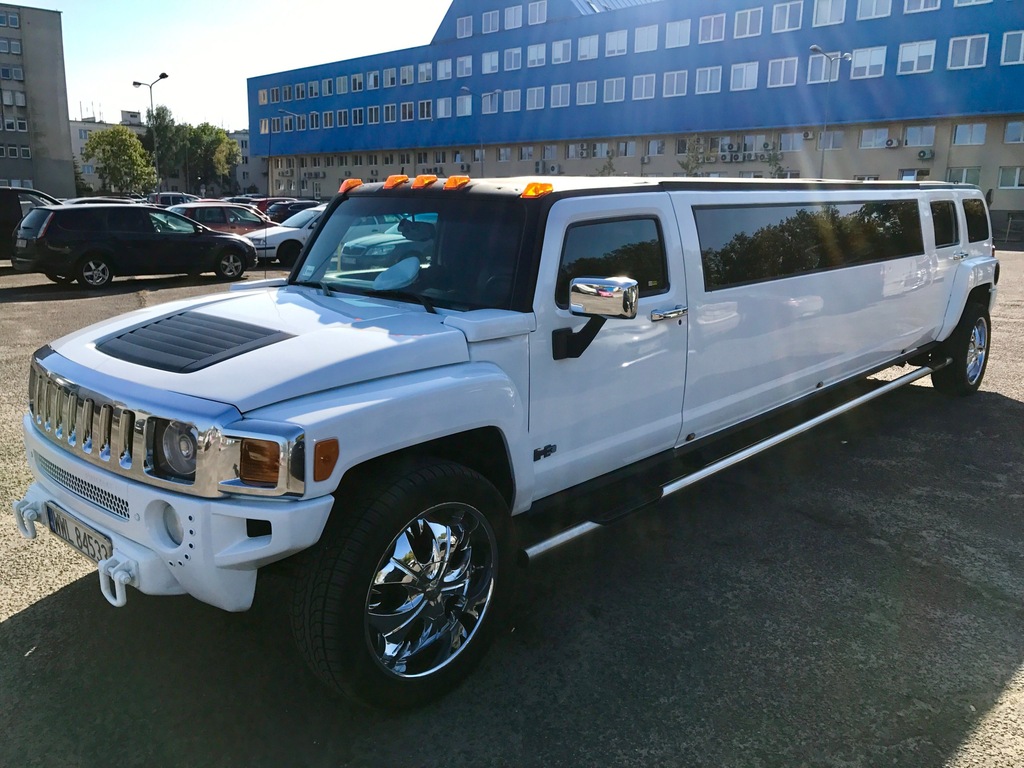 HUMMER H3 LIMUZYNA VIP 140 10-METROWA