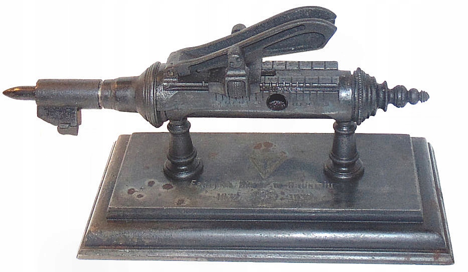 FABRYKA BRONI W RADOMIU-OBCINARKA DO CYGAR 1932 R.