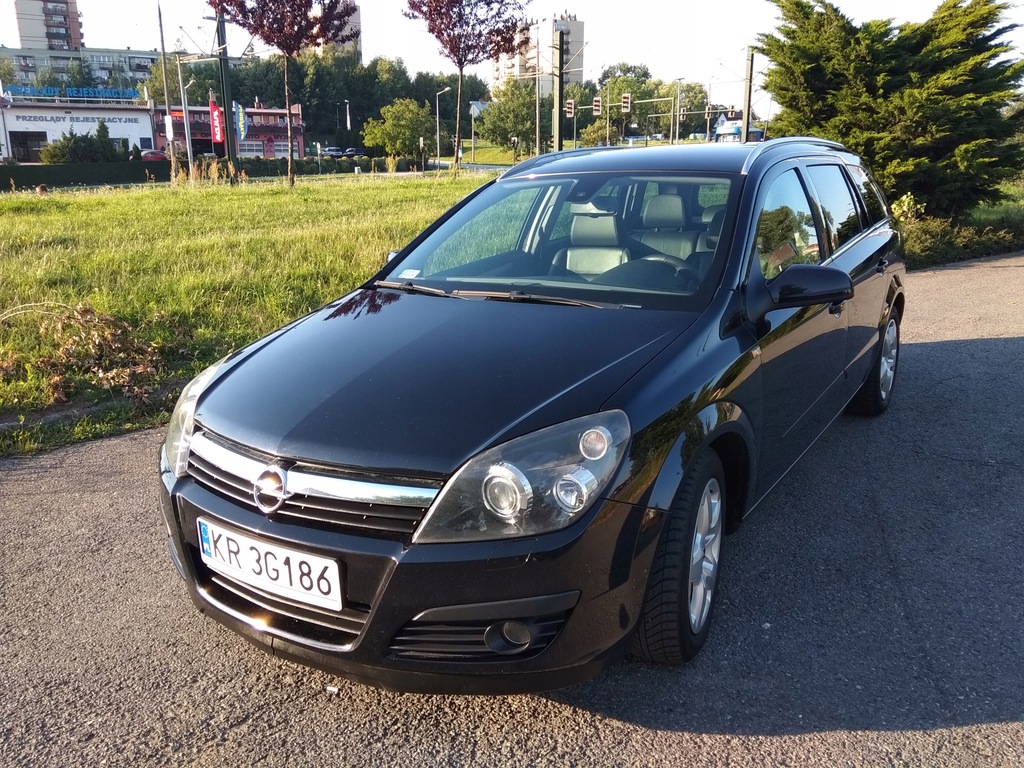 ASTRA H 2.0T+LPG 170km,skóra,navi,bi xenon FULL