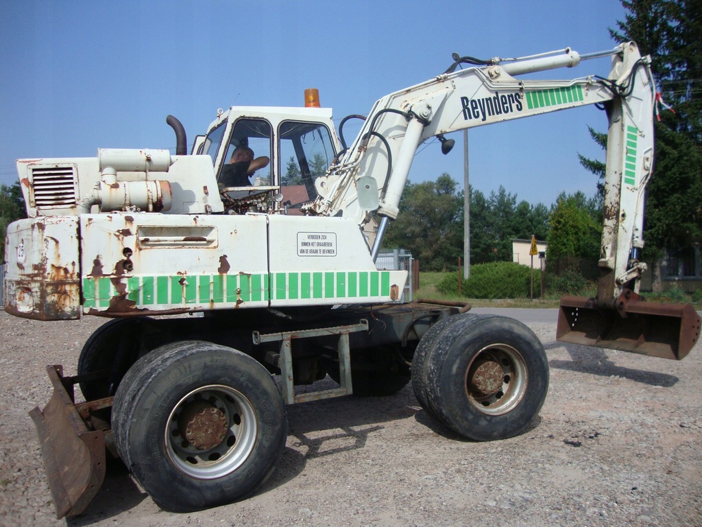 ATLAS 1302 E koparka kołowa