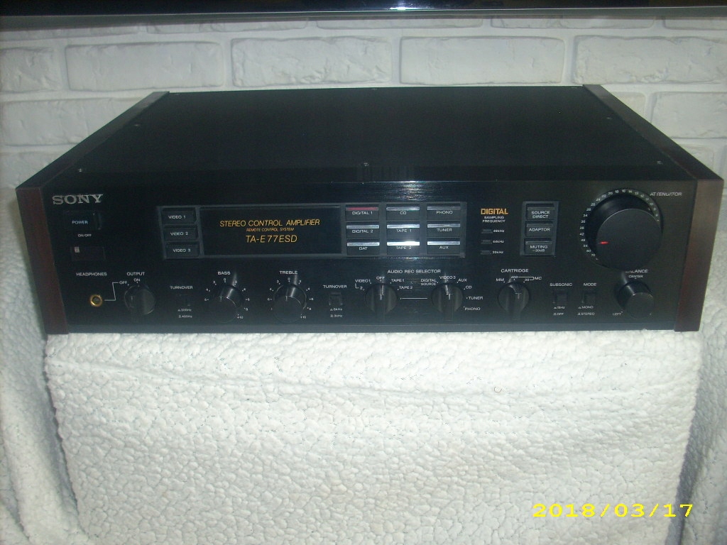 SONY TA E 77 ESD ES PRZEDWZMACNIACZ ŁADNY STAN !!!
