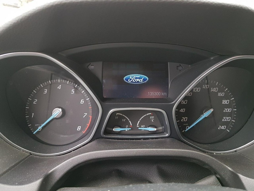 Ford Focus 1.6 Ecoboost TITANIUM, bezwypadkowy