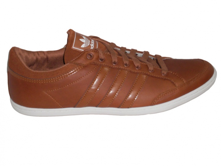 BUTY ADIDAS PLIMCANA CLEAN LOW 667 PORSCHE - 41