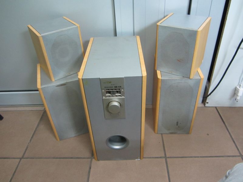 GŁOŚNIKI  CLATRONIC SLS 493