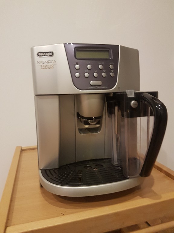 Delonghi Magnifica pronto cappuccino 3500 7060392267 oficjalne
